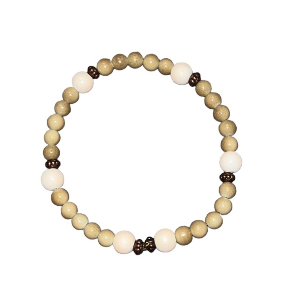 One size, Brown, White, and Tan